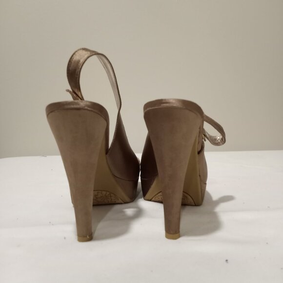 CHINESE LAUNDRY GOLD FABRIC PEEP TOE HIGH HEEL PLATFORM WOMEN SIZE 9.5 - Picture 4 of 6